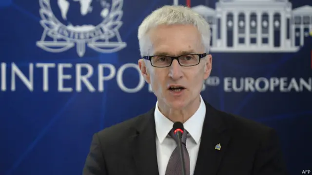 глава Интерпола Юрген Сток