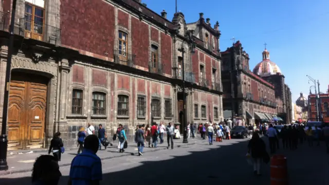 Lezama acredita que a Cidade do México é a 'capital progressista mais importante' da América Latina