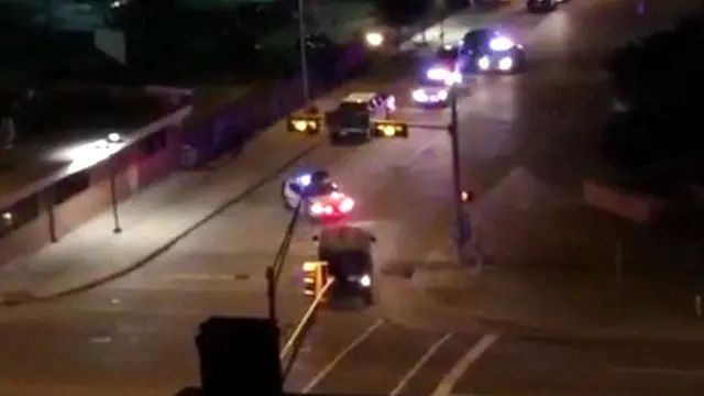 Kejar-kejaran antara polisi dan tersangka berakhir di sebuah tempat parkir