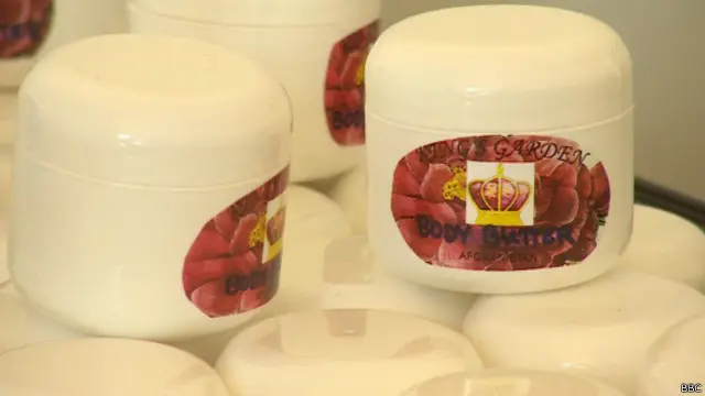 از محصولات این باغ در لوازم آرایش استفاده می‌شود