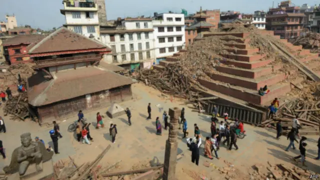 Площа Дурбар в Катманду після землетрусу