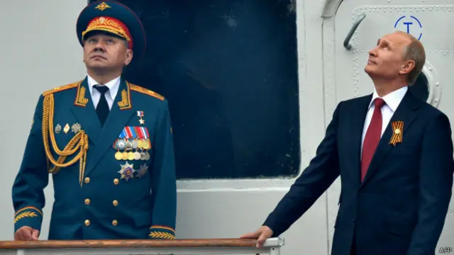 Президент РФ Володимир Путін запевняє, що нарощування озброєнь на кордонах - це реакція на нові загрози з боку Заходу 