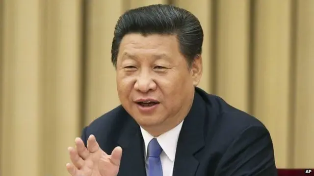  صدر شی کو قدرے زیادہ ملنسار تصور کیا جاتا ہے اور 2012 میں صدارت سنبھالنے کے بعد سے ان کی تقاریر کا انداز بھی عالی شان بتایا جاتا ہے 