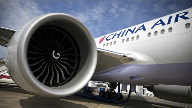 قالت بوينغ إن شركة AerCap الهولندية لتأجير الطائرات ستشتري 100 من هذه الطائرات في صفقة تبلغ قيمتها 10,7 مليار دولار