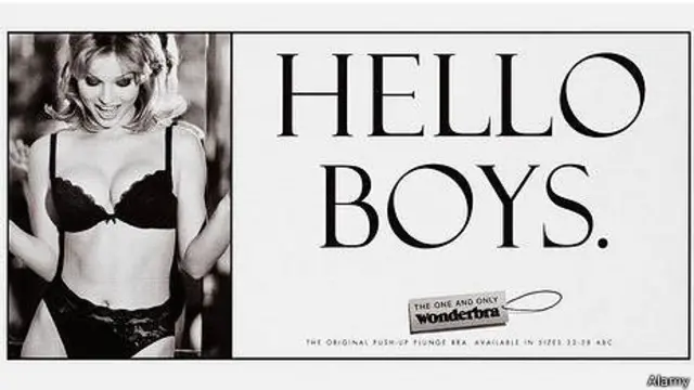 Відома реклама Wonderbra з Євою Герциговою 