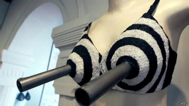 Культовий предмет одягу - завжди у центрі палких дебатів