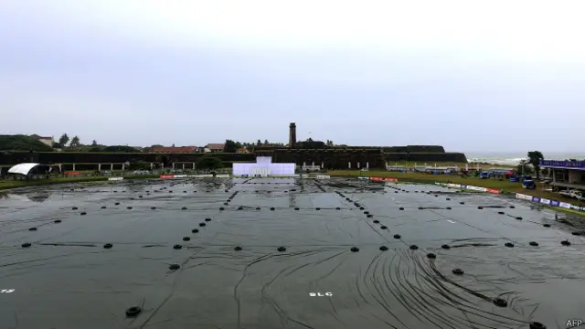 ٹیسٹ میچ کے پہلے دن کا کھیل بارش کی وجہ سے منسوخ کر دیا گیا تھا