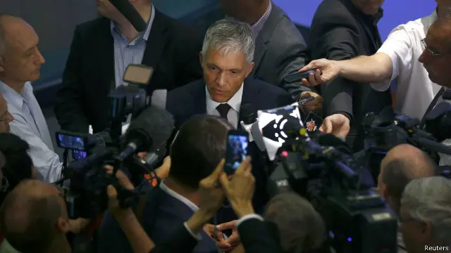 سوئس اٹارنی جنرل مائیکل لیوبر کا کہنا ہے کہ یہ کیس سوئس بینکوں کی جانب سے رپورٹ کیے گئے ہیں