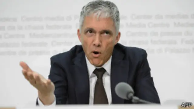 ရှုပ်ထွေးတဲ့ စုံစမ်း စစ်ဆေးမှုတွေကို ပြုလုပ်နေရတယ်လို့ ဆွစ် ရှေ့နေချုပ် ပြော။