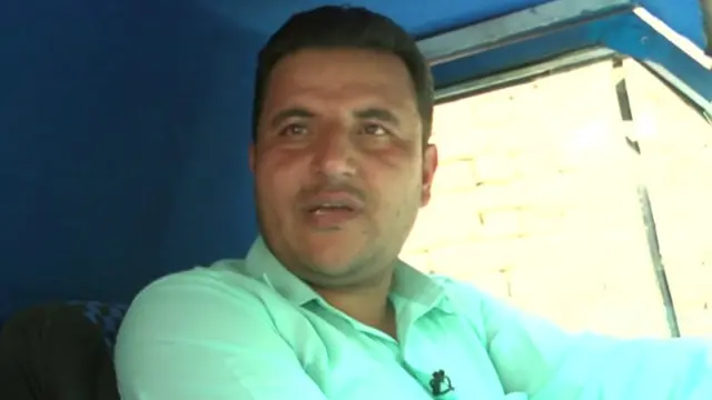 وحیدالله ګردیزی چې د افغانستان د برېښنا یو انجینیر دی، پوره کال يې د دغه موټر پر جوړولو خواري کړې ده.