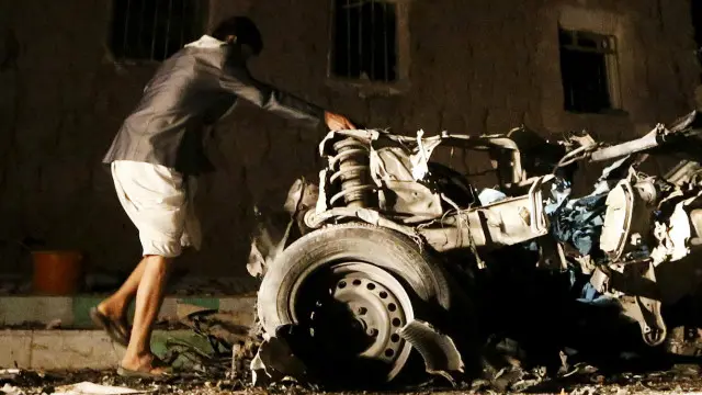 دولتِ اسلامیہ کے مطابق چار کار بم دھماکے کیے گئے