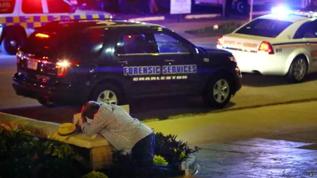 اطلاعات کے مطابق چرچ کے پادری کلیمنٹا پِنکنی بھی فائرنگ میں ہلاک ہو گئے ہیں۔