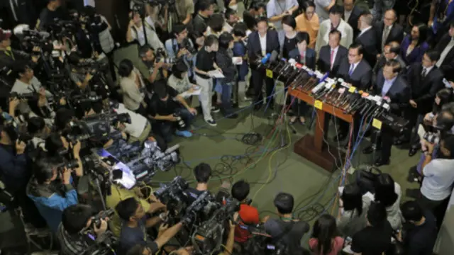 “建制派”议员