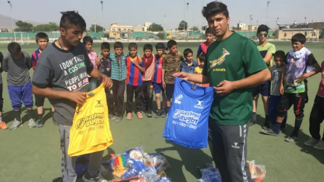 د افغانستان د رگبي فدراسيون بي بي سي پښتو ته وويل نيت دا دى چې د نوي نسل په ښکېلولو د دغې لوبې نور لوبغاړي ملي لوبډلې ته ومومي.