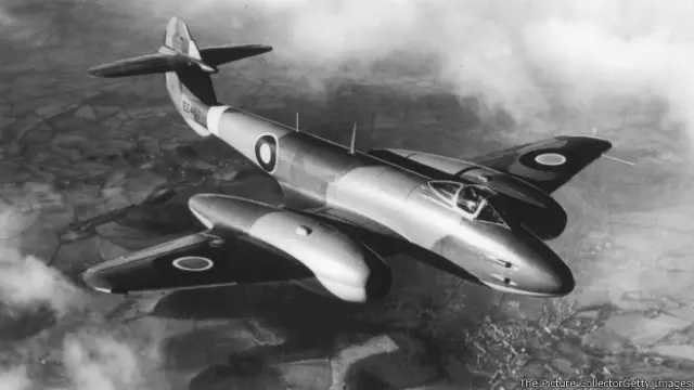 Катапультирующийся пилот