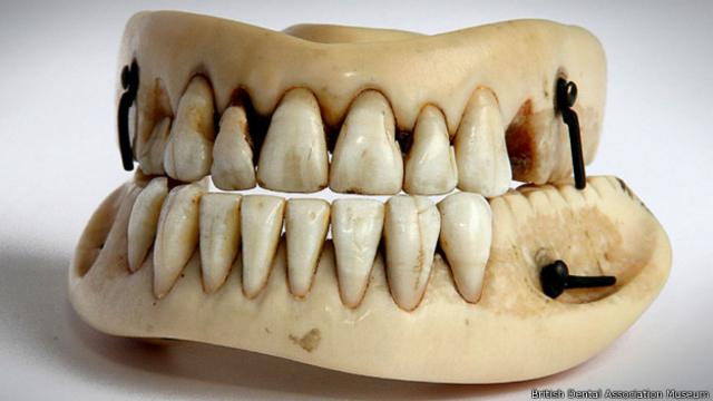 Olvídate de los dientes postizos: la ciencia ya busca regenerarlos