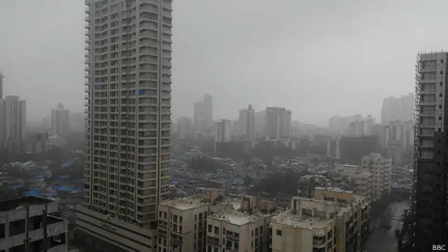 मुंबई बारिश