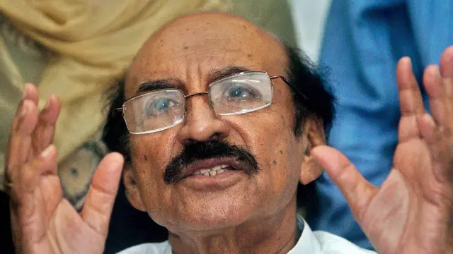 وزیر اعلیٰ قائم علی شاہ یہ واضح کرچکے ہیں کہ صوبائی محکموں میں کرپشن کی تحقیقات صوبائی معاملہ ہے