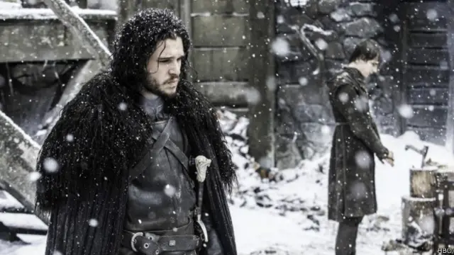 Al otro lado del Muro nunca deja de nevar.