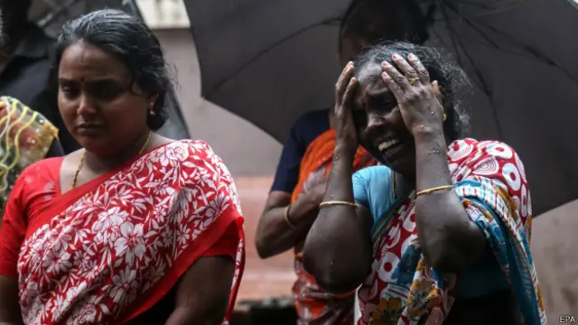 پولیس کے ترجمان دھننجے کلکرنی کے مطابق اس معاملے میں اب تک تین افراد کو گرفتار کیا گیا ہے 