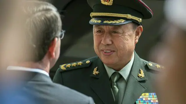 中共中央军委副主席范长龙在中美紧张之际访美，为缓解中美关系铺路。