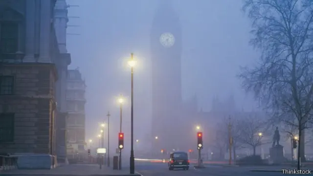 يصعب على الوافدين التكيف مع طقس لندن الماطر، خصوصاً بالنسبة لأولئك القادمين من مناطق مناخية مشمسة