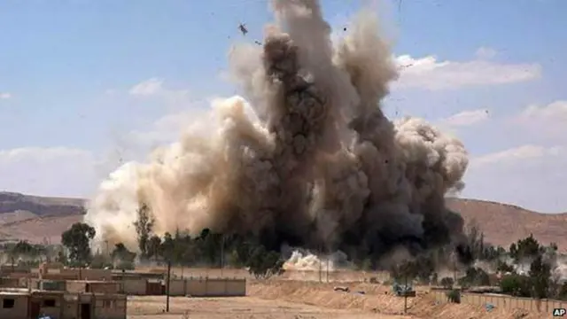 پیلمائرا پر قبضے کے بعد دولت اسلامیہ نے شام کی بدنام زمانہ جيل تدمر کو دھماکے سے اڑا دیا