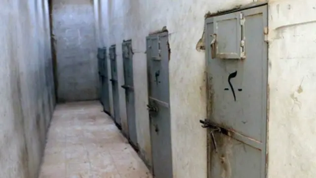 اس میں 39 تہہ خانے بھی ہیں جو کہ قید تنہائی کے لیے استعمال کیے جاتے تھے