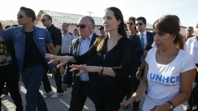 安吉丽娜·朱莉