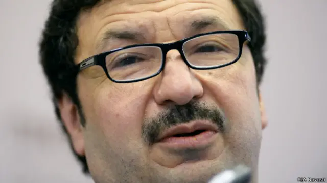 Владимир Мау