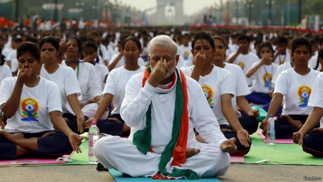 بھارتی وزیراعظم یوگا کے بڑے حامی ہیں