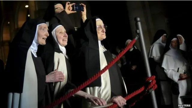 Папа Римский и Туринская плащаница в одном соборе: для многих католиков этот день стал настоящим праздником 