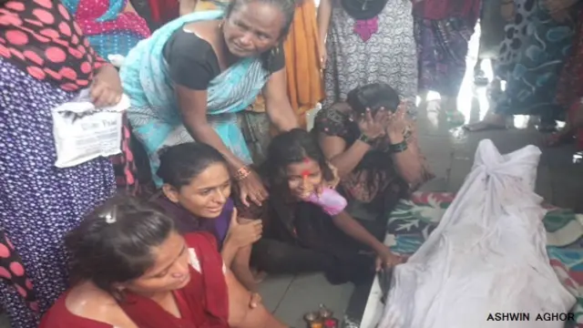 मुंबई शराब कांड