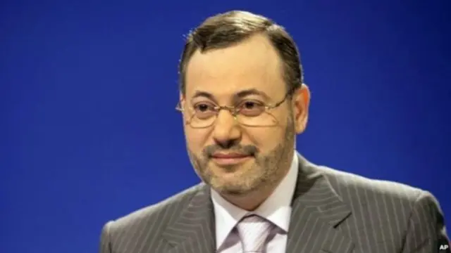 قضى أحمد منصور ليلته الثانية رهن الاعتقال في ألمانيا. 