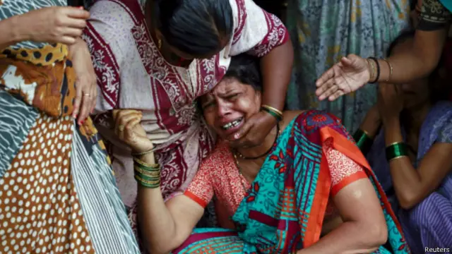 گذشتہ ہفتے ممبئی میں زہریلی شراب پینے سے ایک سو زائد افراد ہلاک ہوگئے تھے