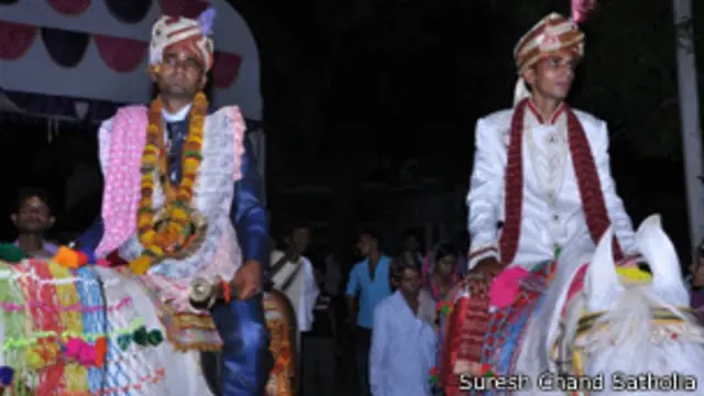 दलित दूल्हे, घोड़ी पर