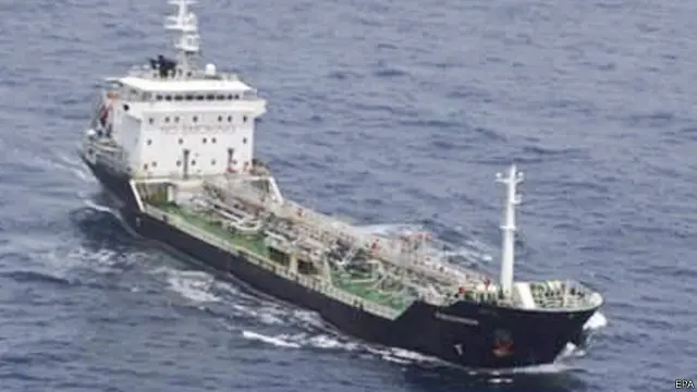 Para perompak kapal Orkim Harmony mengaku masih mencari dan menunggu penadah saat ditangkap 