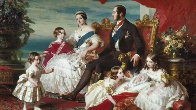 维多利亚和阿尔伯特是通过自由恋爱结为夫妇的——女王的母亲最初想让阿尔伯特的哥哥追求她(图片来源：Alamy)