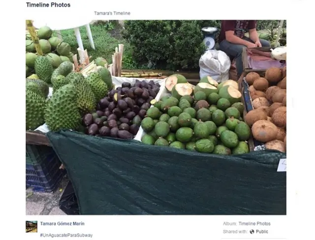 Foto de puesto de aguacates