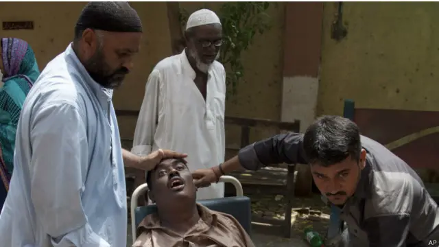 Ola de calor en Pakistán