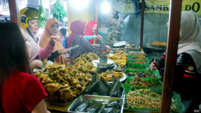Warung nasi alam Sunda