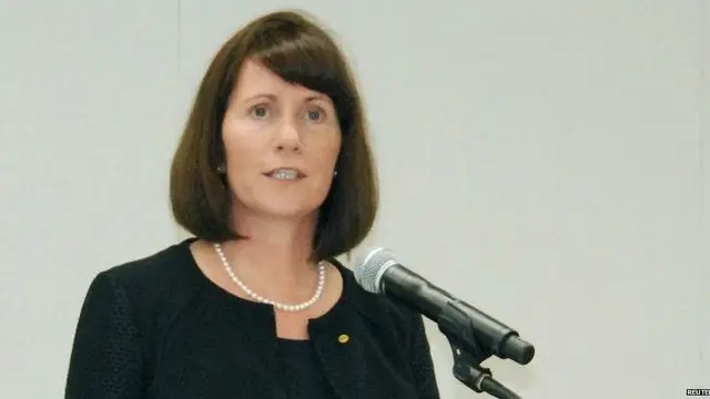 Kepala humas Toyota asal Amerika Serikat, Julie Hamp, ditahan atas dugaan membawa zat narkotika penghilang nyeri ke Jepang.