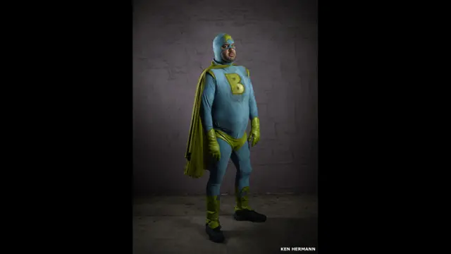 دوسرے کا روپ اختیار کرنے والوں کے بارے میں رائے پائی جاتی ہے ان میں سے کئی ناکام اداکار تھے اور یہ ہالی وڈ میں بڑے نام بنانا چاہتے تھے لیکن ایسا نہیں کر سکے۔