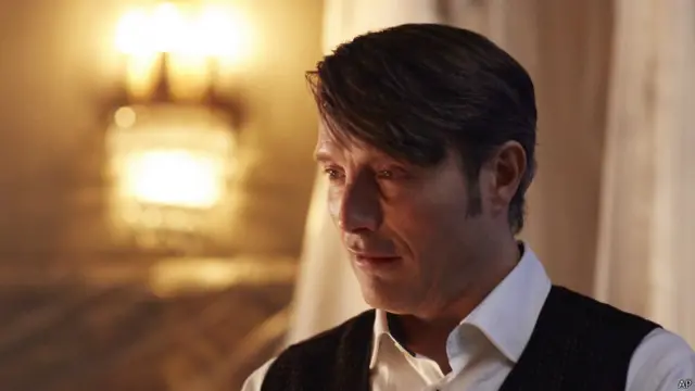 Мадс Миккельсен