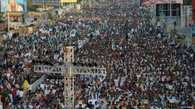 अल्ताफ़ हुसैन, एमक्यूएम