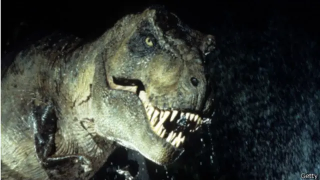 Тиранозавр Стівена Спілберга розмовляє голосом слоненяти і алігатора 