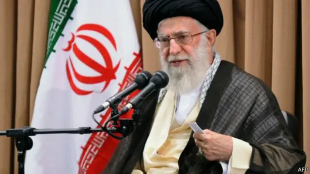 哈梅内伊说,美国的目的就是要彻底摧毁和消除伊朗的核工业。