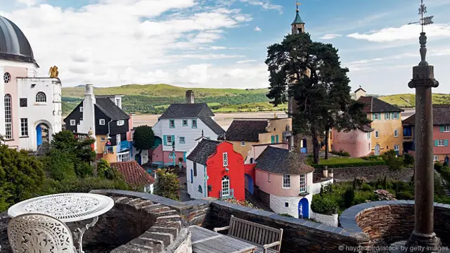 городок Портмейрион