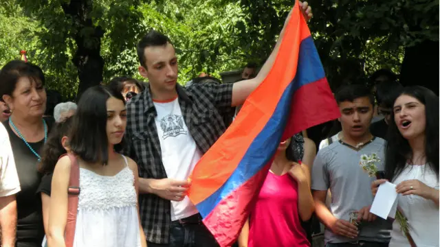 Участники акции протеста