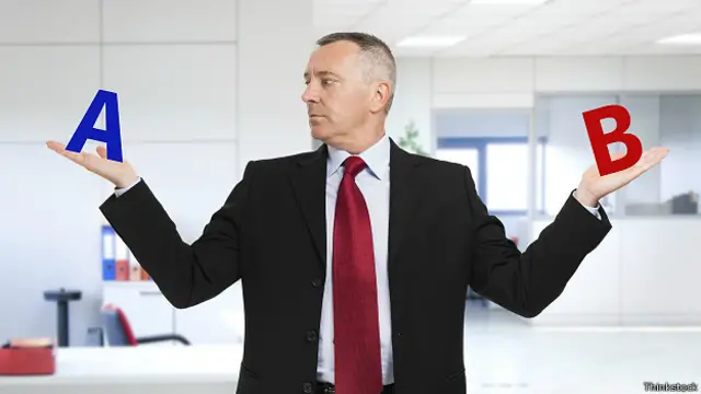 Мужчина перед выбором